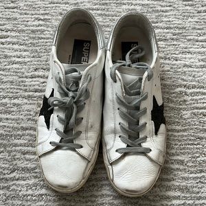 Golden Goose Sneakers
